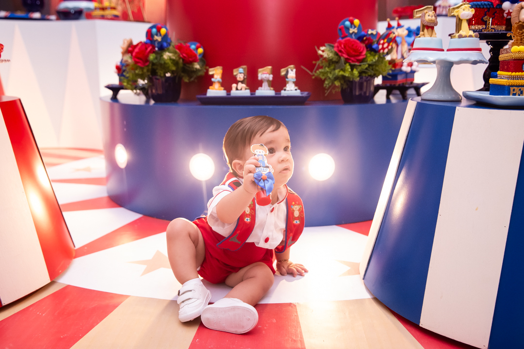 festa de 1 ano aniversário 1 aninho cobertura fotográfica de festa infantil em BH fotografia de aniversário infantil fotógrafo de festas infantis em Belo Horizonte fotos de aniversário 1 anos niver festa tema circo