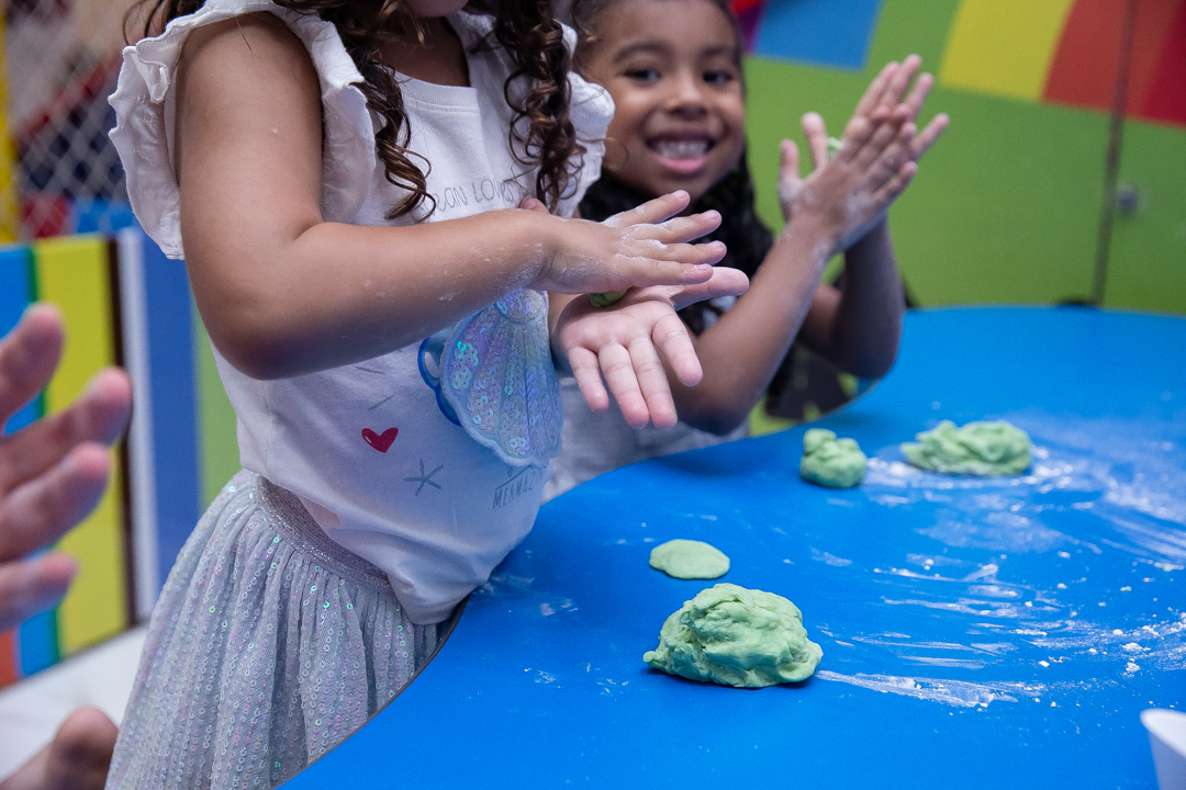 festa de 1 ano aniversário 1 aninho cobertura fotográfica de festa infantil em BH fotografia de aniversário infantil fotógrafo de festas infantis em Belo Horizonte fotos de aniversário 1 anos niver festa tema circo
