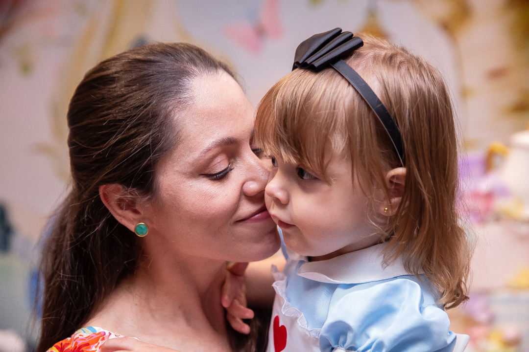 festa de 2 anos aniversário 2 aninhos cobertura fotográfica de festa infantil em BH fotografia de aniversário infantil fotógrafo de festas infantis em Belo Horizonte fotos de aniversário 2 anos niver tema alice no pais das maravilhas buffet faz de conta