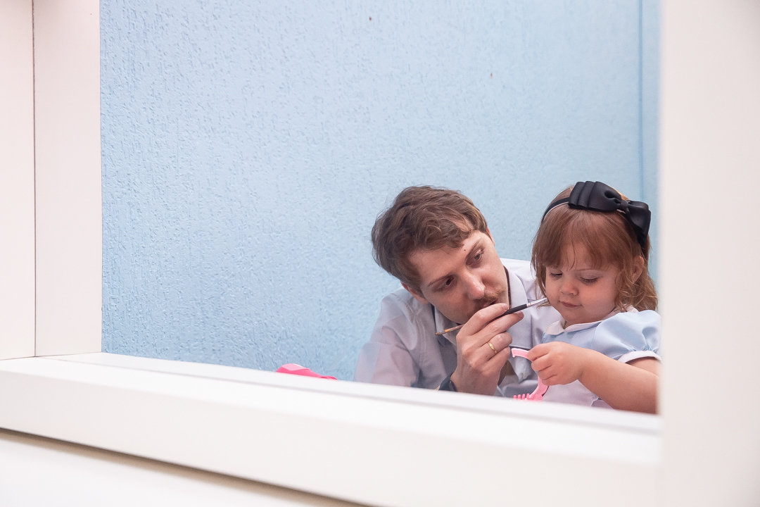 festa de 2 anos aniversário 2 aninhos cobertura fotográfica de festa infantil em BH fotografia de aniversário infantil fotógrafo de festas infantis em Belo Horizonte fotos de aniversário 2 anos niver tema alice no pais das maravilhas buffet faz de conta