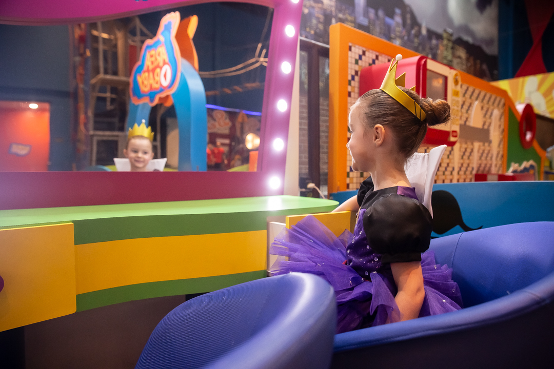 festa de 4 anos aniversário 4 aninhos cobertura fotográfica de festa infantil em BH fotografia de aniversário infantil fotógrafo de festas infantis em Belo Horizonte fotos de aniversário 4 anos niver tema malévola branca de neve