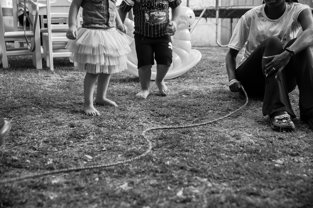 fotógrafo de festa infantil em Belo Horizonte, aniversário infantil 3 anos, festa infantil Mulher Maravilha, fotografia de aniversário infantil, festa infantil ao ar livre, aniversário infantil em Belo Horizonte