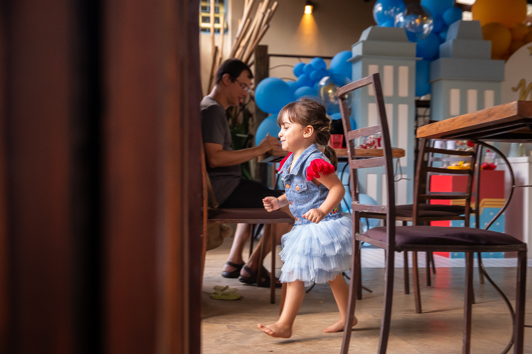 fotógrafo de festa infantil em Belo Horizonte, aniversário infantil 3 anos, festa infantil Mulher Maravilha, fotografia de aniversário infantil, festa infantil ao ar livre, aniversário infantil em Belo Horizonte