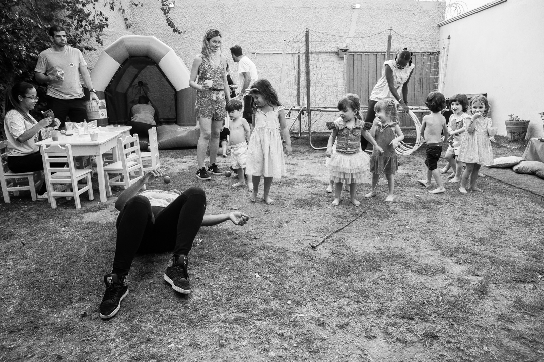 fotógrafo de festa infantil em Belo Horizonte, aniversário infantil 3 anos, festa infantil Mulher Maravilha, fotografia de aniversário infantil, festa infantil ao ar livre, aniversário infantil em Belo Horizonte