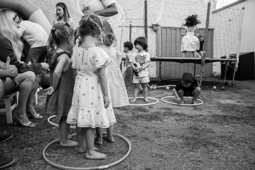 fotógrafo de festa infantil em Belo Horizonte, aniversário infantil 3 anos, festa infantil Mulher Maravilha, fotografia de aniversário infantil, festa infantil ao ar livre, aniversário infantil em Belo Horizonte