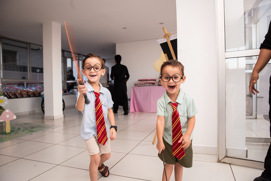 Aniversário infantil de 3 anos, festa Bosque Encantado, decoração Bosque Encantado, fotografia de aniversário infantil, cobertura fotográfica infantil, fotógrafo de festa infantil em Belo Horizonte, fotografia infantil BH, festa infantil temática