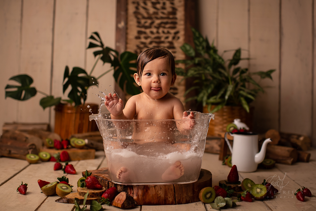 ensaiodebebeembh_bebenabanheira_07