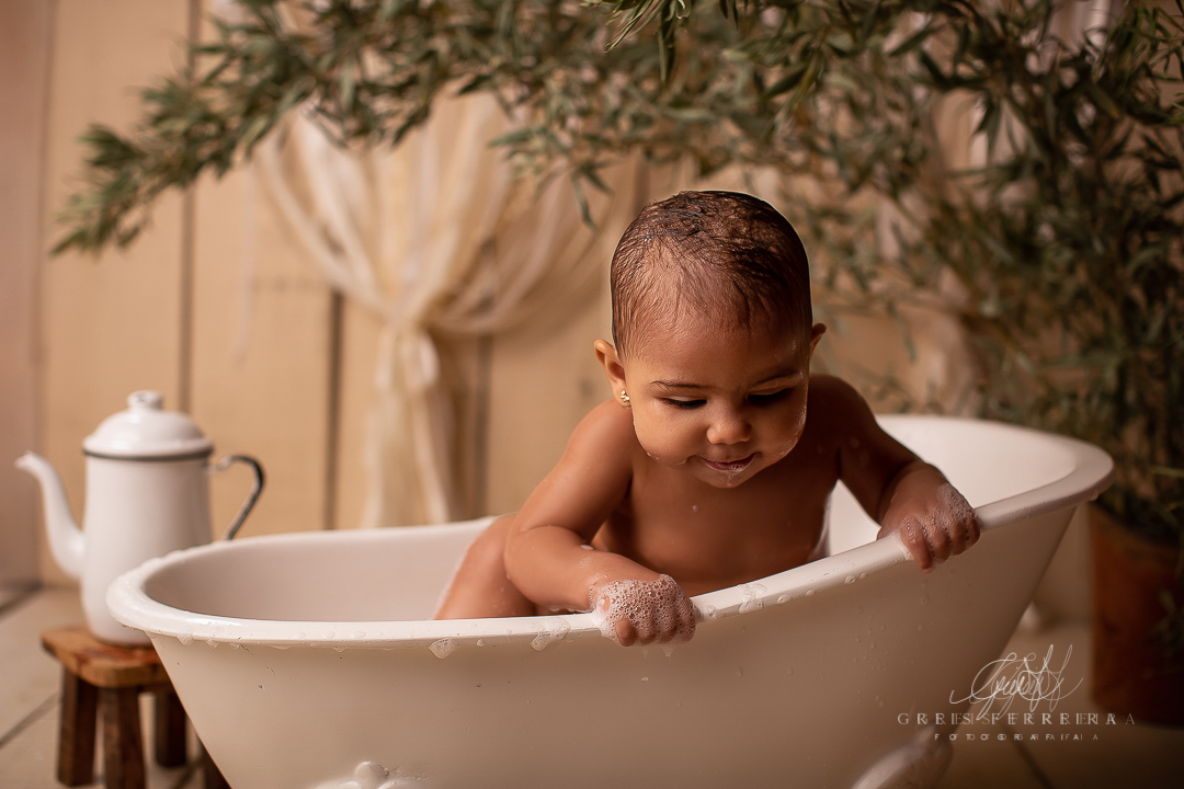 ensaiodebebeembh_bebenabanheira_04