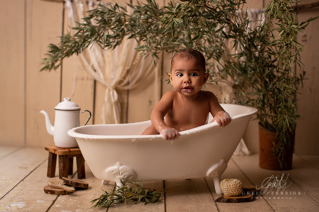 ensaiodebebeembh_bebenabanheira_05