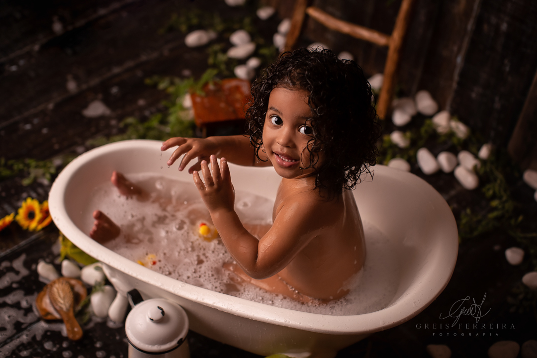 ensaioinfantil_criancanabanheira_10