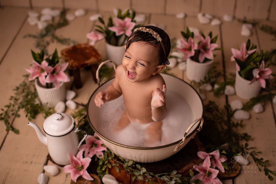 ensaiodebebeembh_bebenabanheira_11