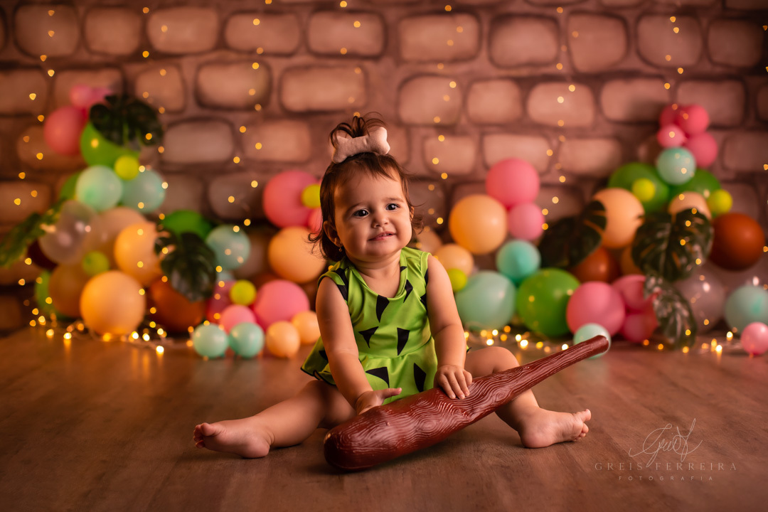 smash the cake da pedrita flintstones ensaio de aniversario de bebe de 1 ano