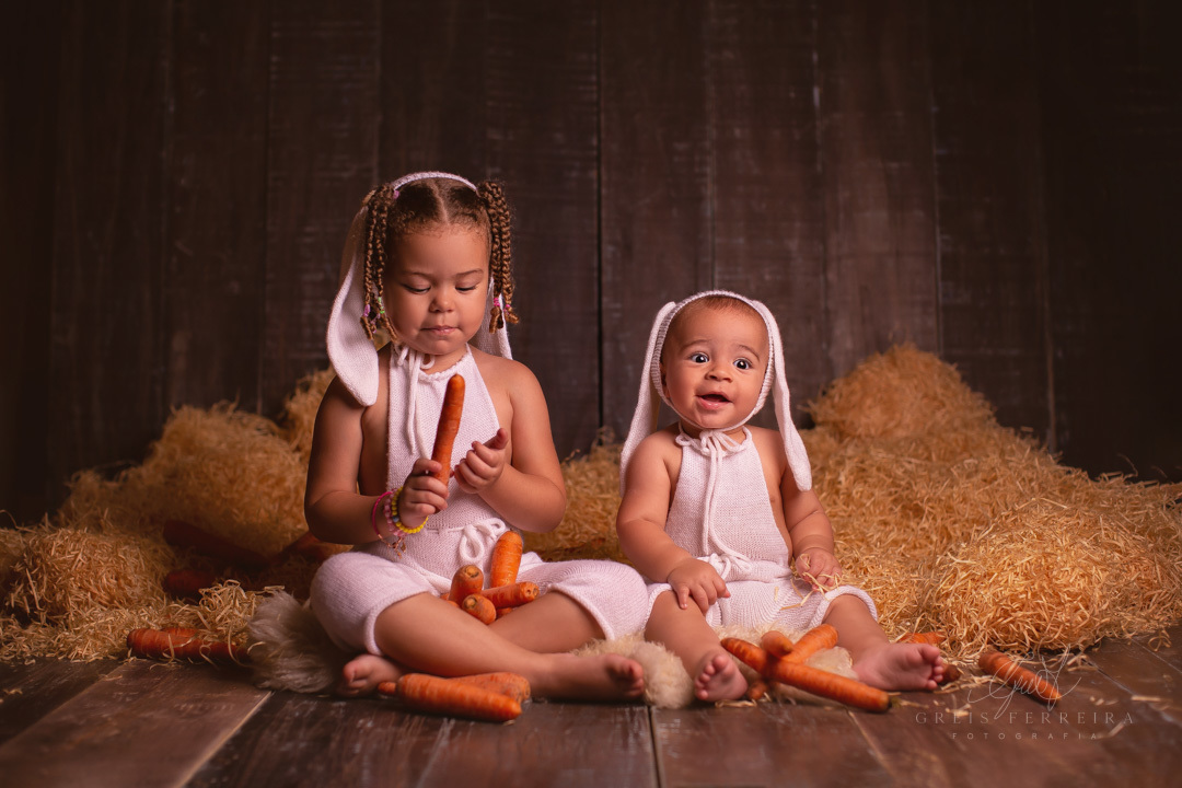 foto de ensaio de pascoa infantil e bebe