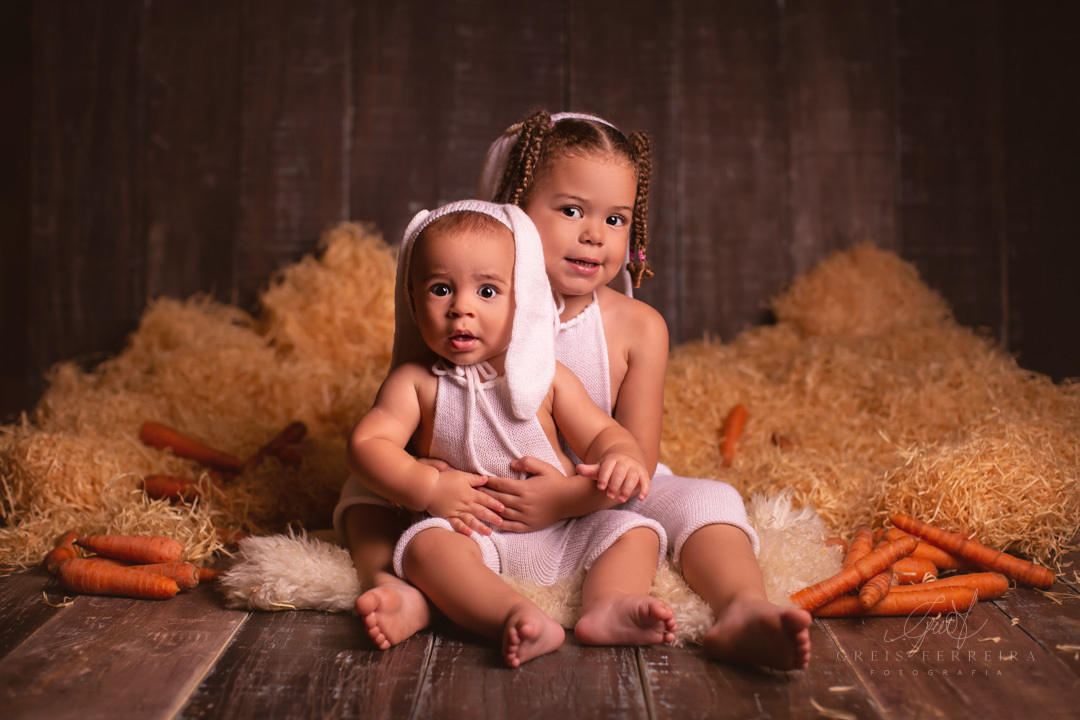foto de ensaio de pascoa infantil e bebe