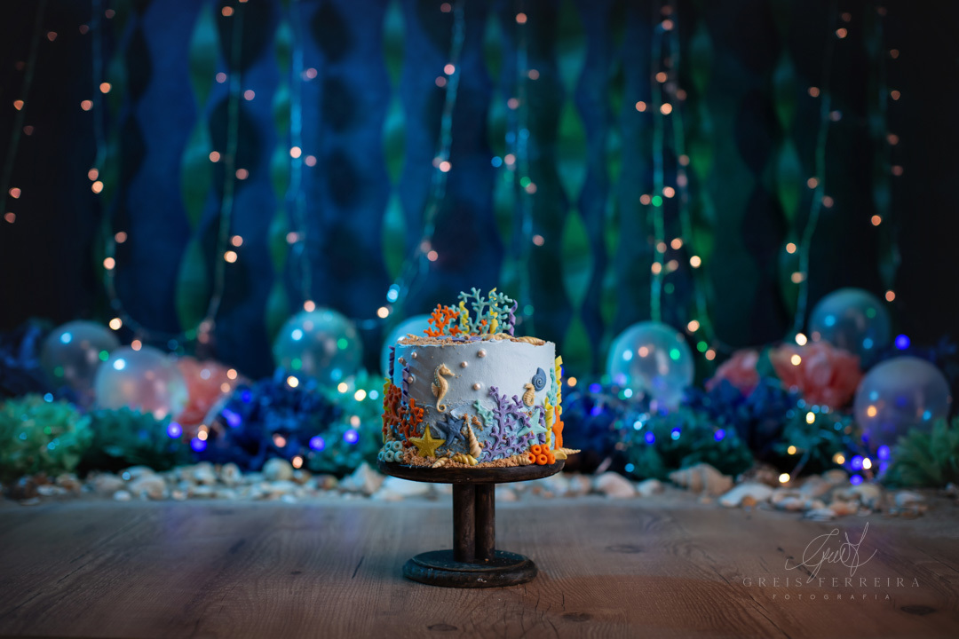 smash the cake fundo do mar ensaio de aniversario de bebe de 1 ano