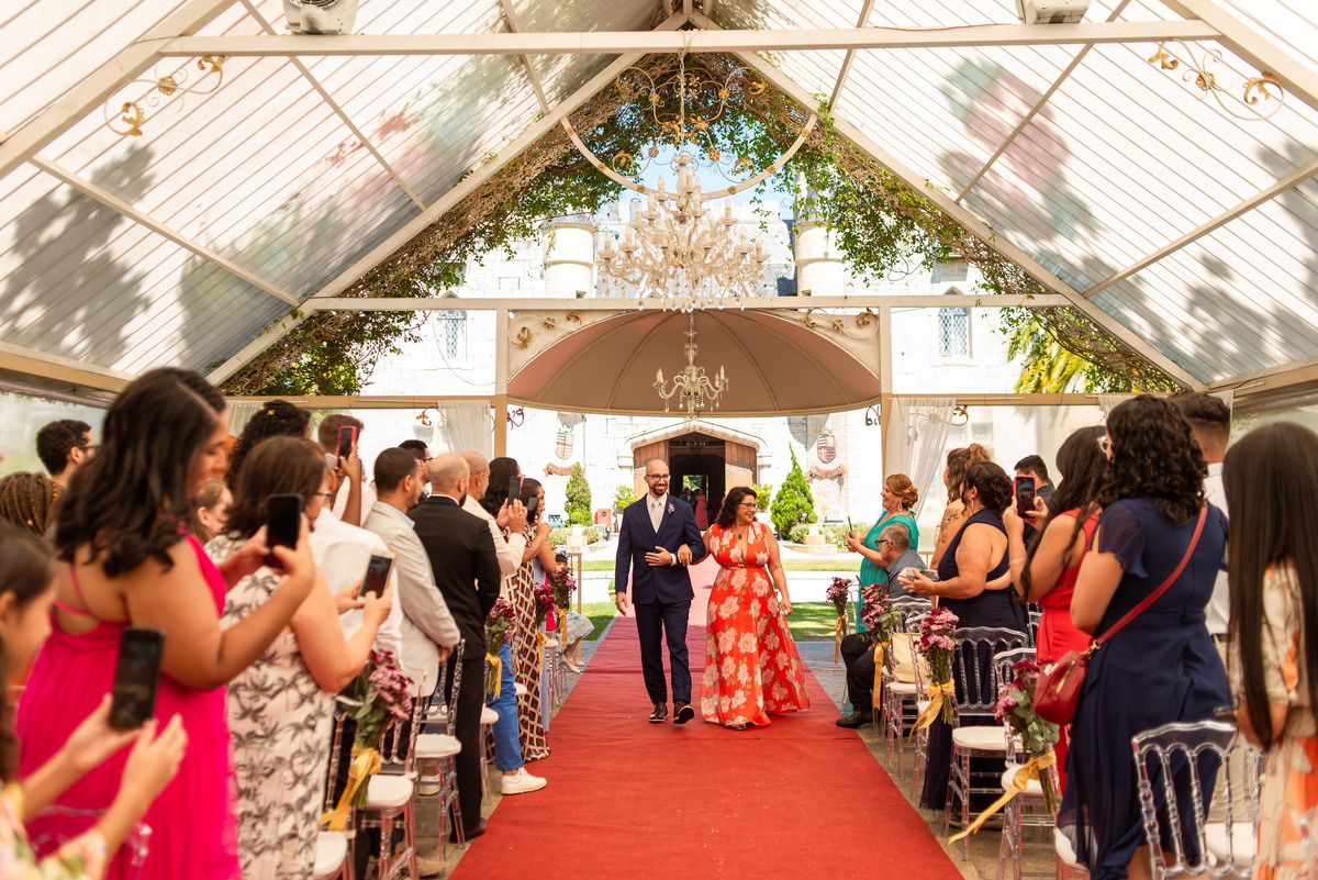 entrada do noivo castelo de itaipava