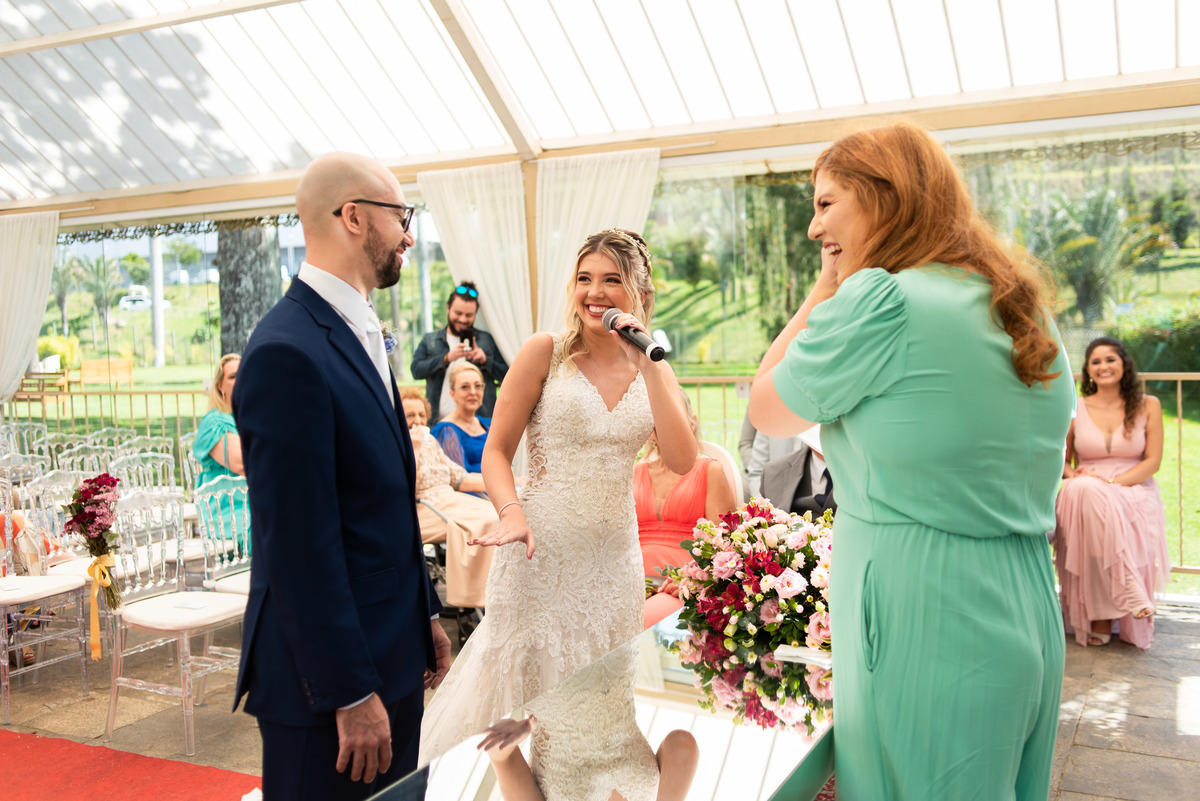 cerimonia de casamento de dia -
Casamento no castelo de itaipava