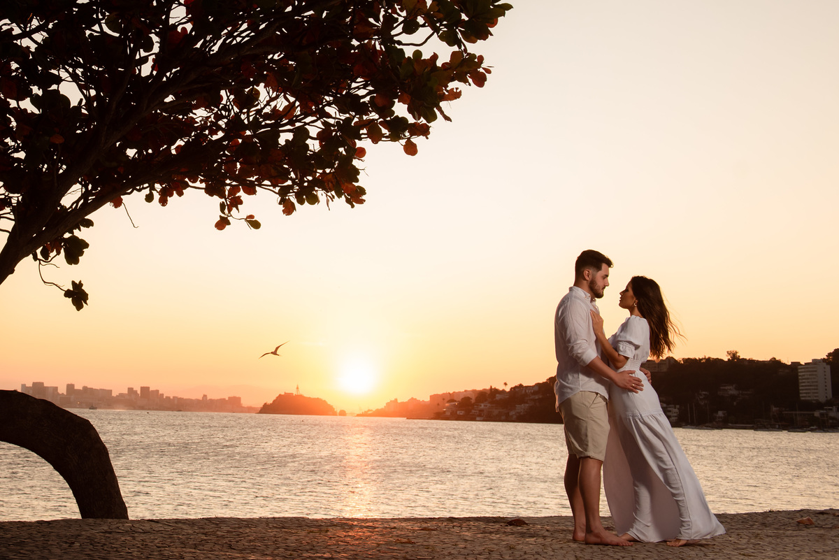 ensaio de casamento rio de janeiro -ensaio de noivos - ensaio pre wedding rio de janeiro  - ensaio de casal por do sol rio de janeiro - fotografo de casamento rio de janeiro