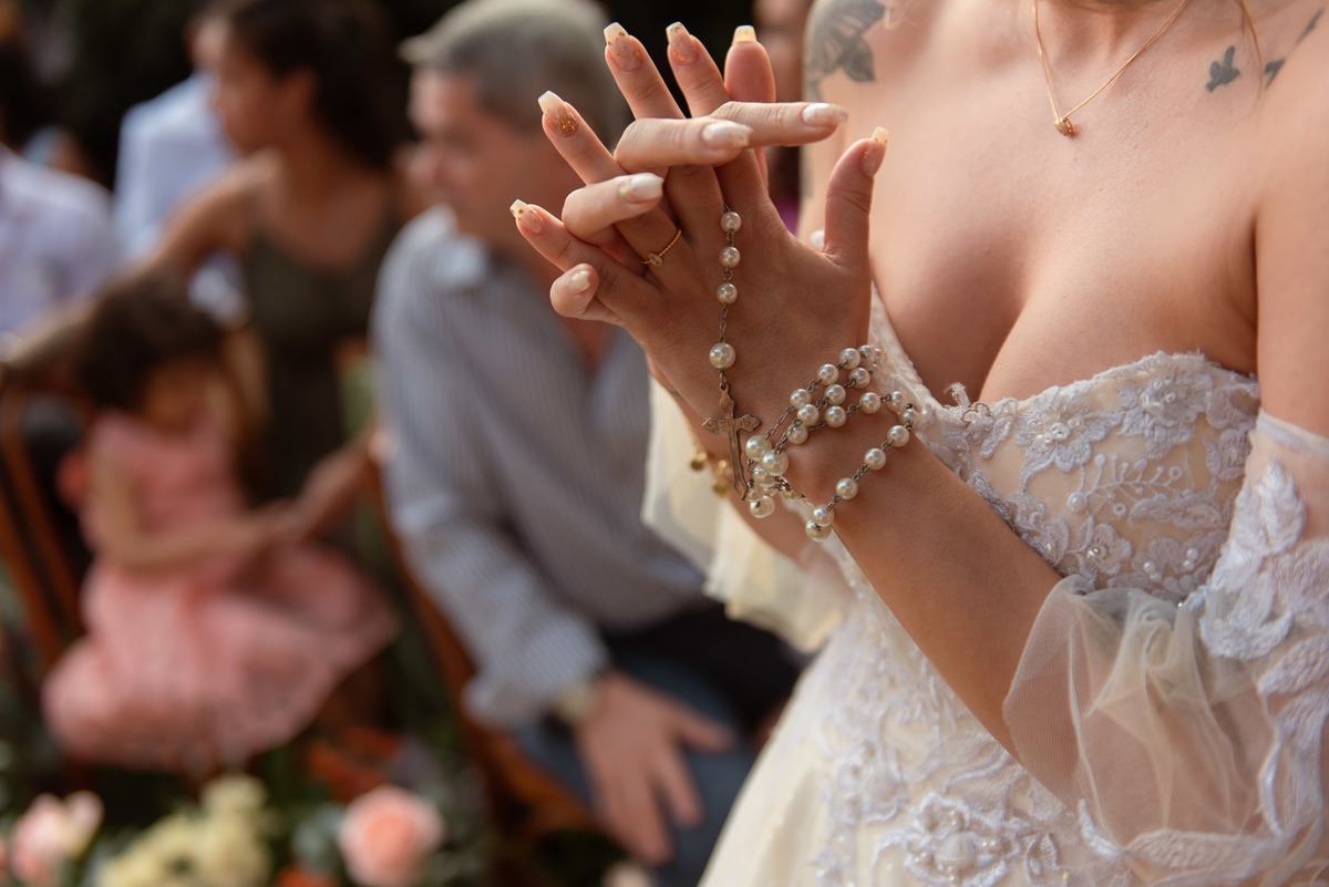casamento religioso | casamento de dia | terço casamento | terco da noiva | acessorio de casamento