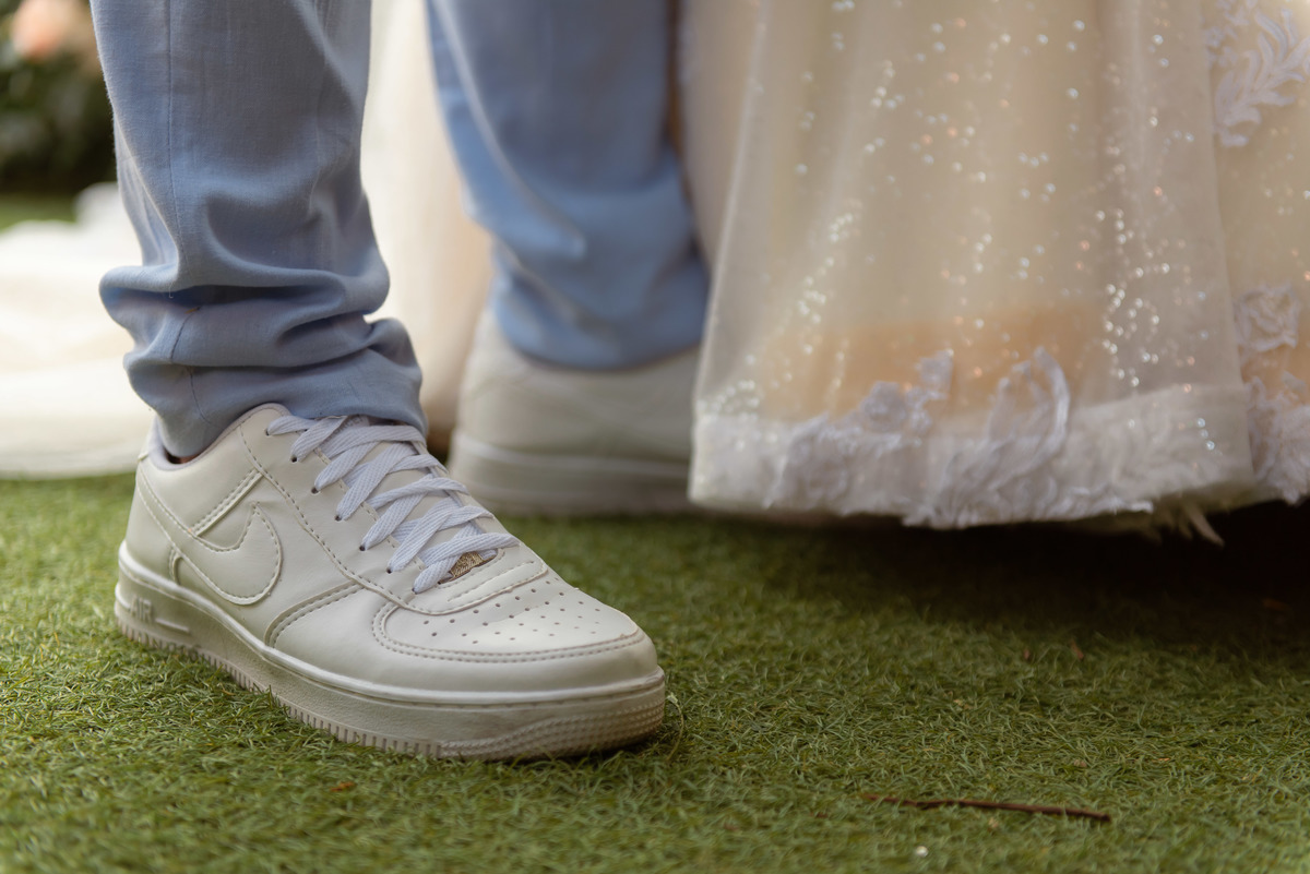 noivo de tenis casamento | casamento de dia | casamento a luz do dia 