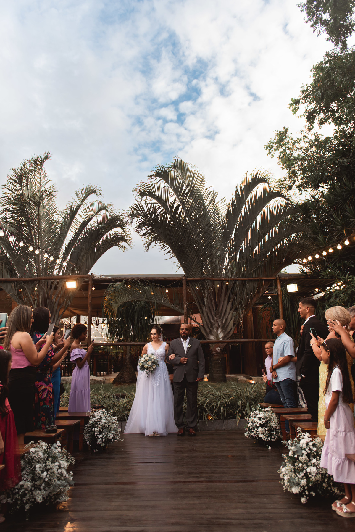Entrada da noiva casamento | noiva rj | fotografia de casamento rio de janeiro | Casa de festas rj