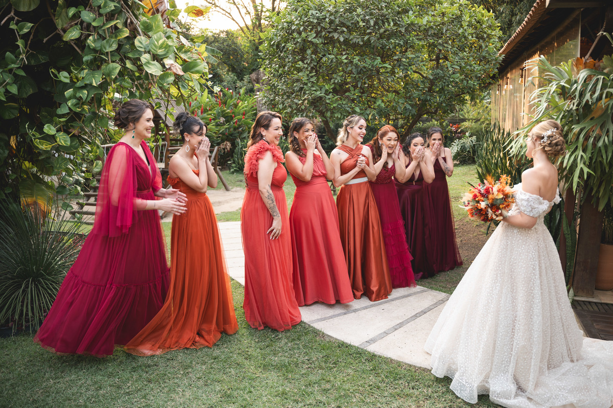 First Look com madrinhas no sitio