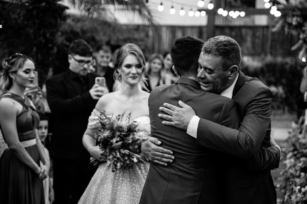 pai da noiva altar | fotografo de casamento rio de janeiro