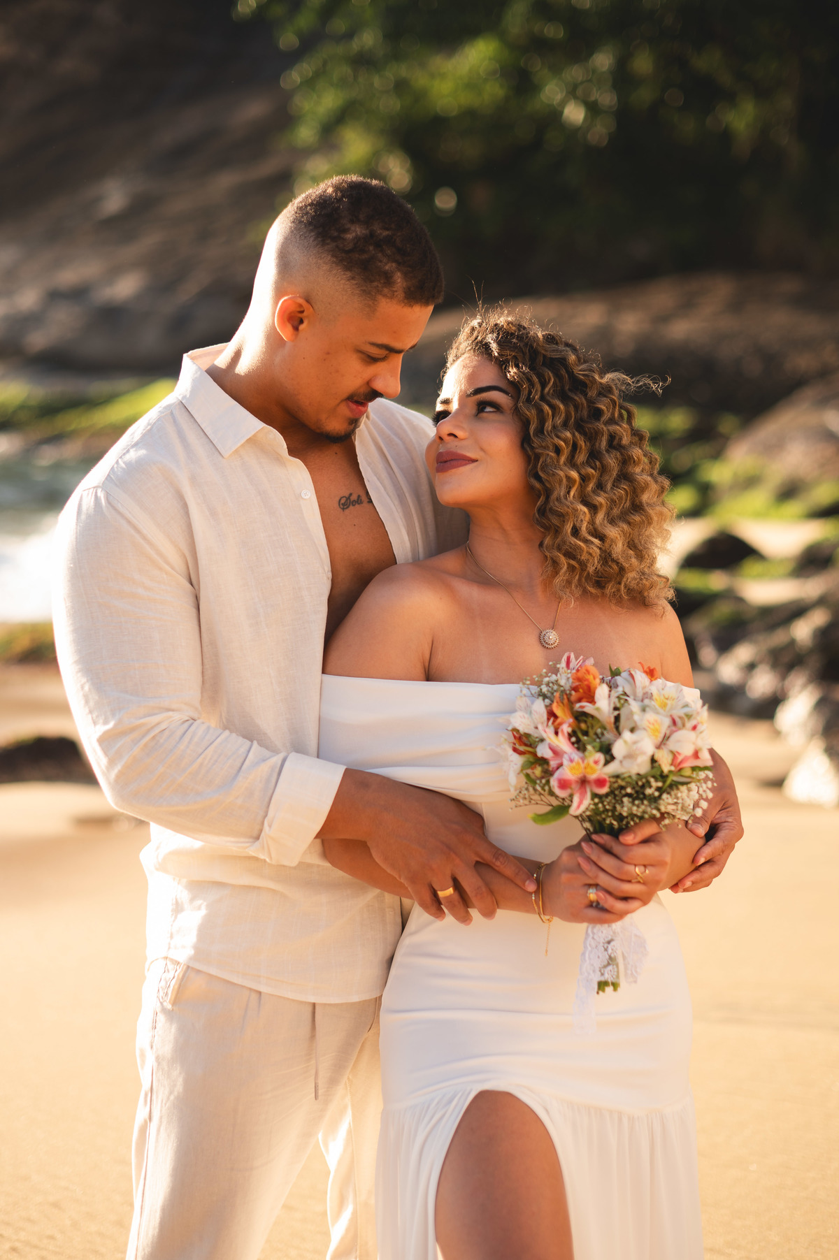 ensaio de casal negro na praia 