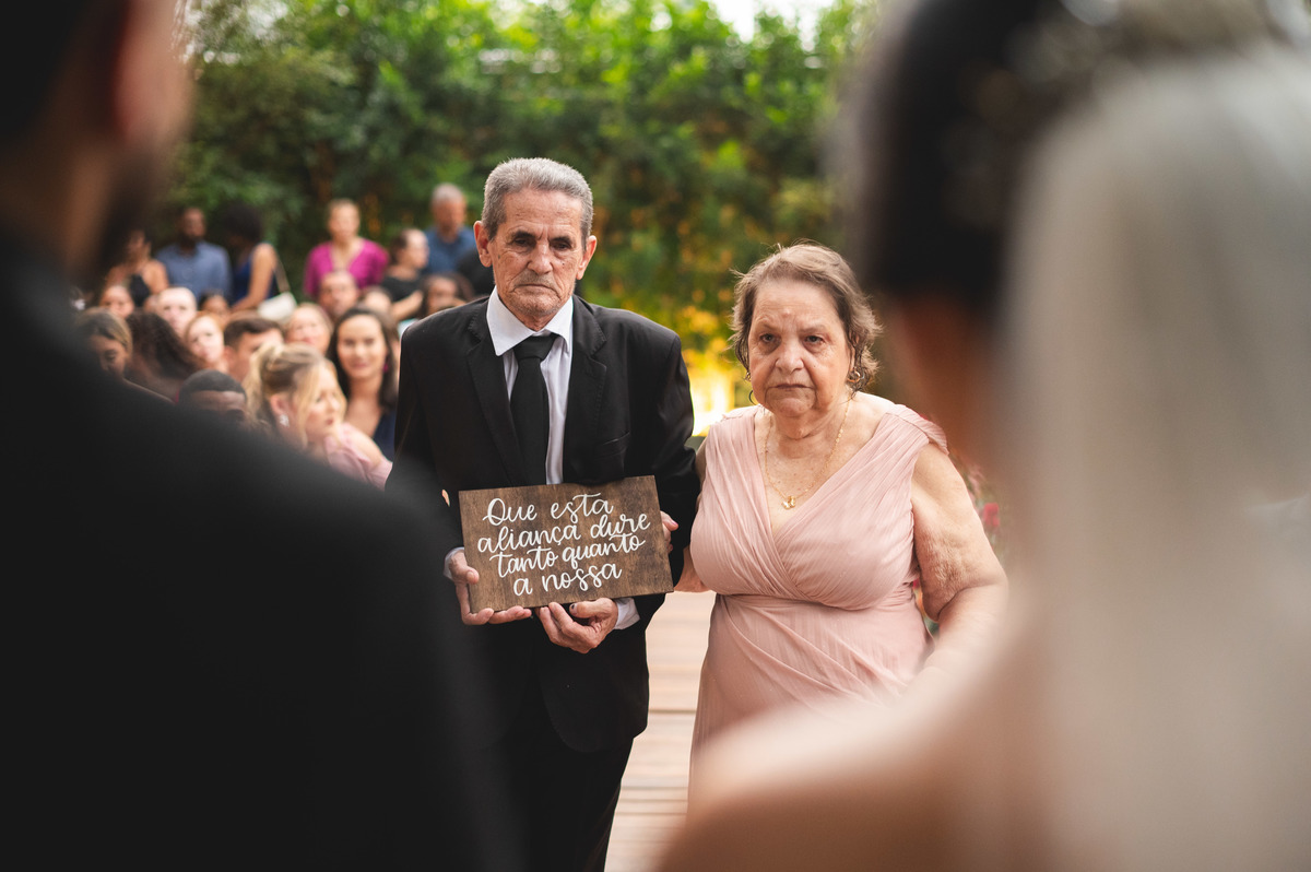 entrada das alianças com os avós | fotografia de casamento rio de janeiro