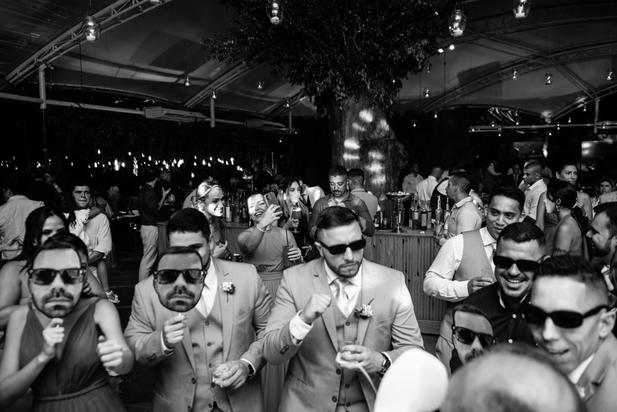 Fotografia de pista de dança de casamento animada zefiro eventos