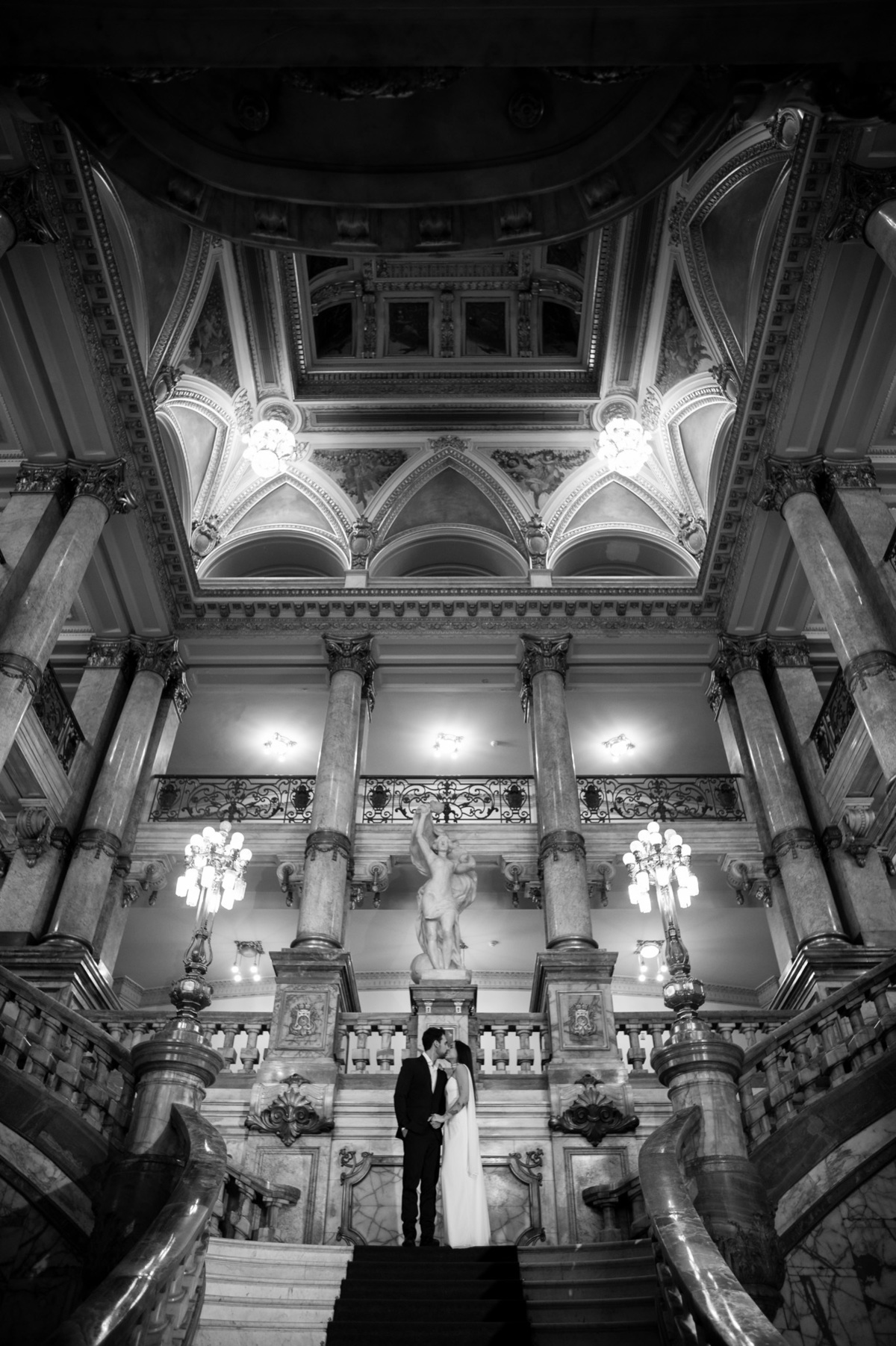 ensaio pre wedding no interior do theatro municial do rio de janeiro