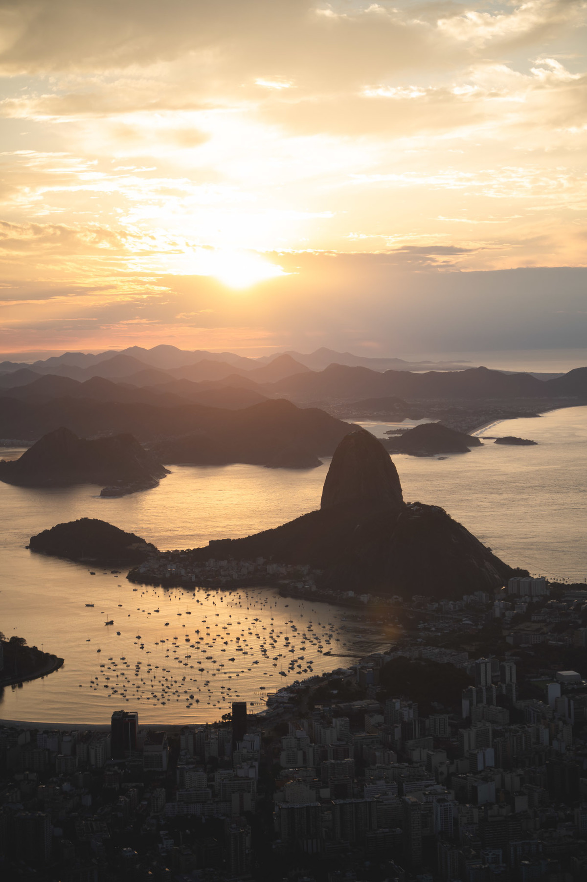 vista do amanhecer do cristo redentor