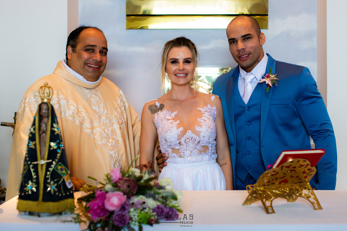 casamento padre omar