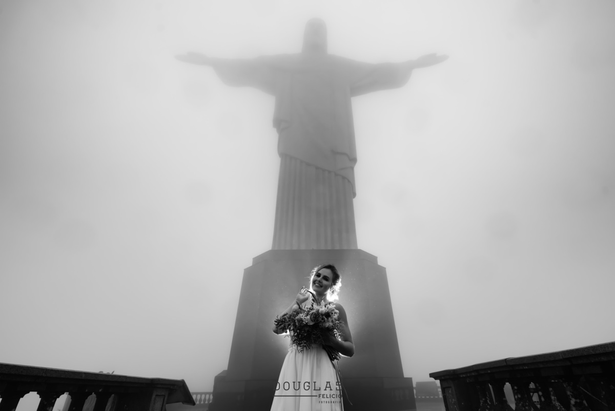casamento no cristo ao ar livre rio de janeiro | noivos cristo redentor destination wedding alok | casamento no cristo | fotografia de casamento no cristo | casamento rj | destination wedding rj