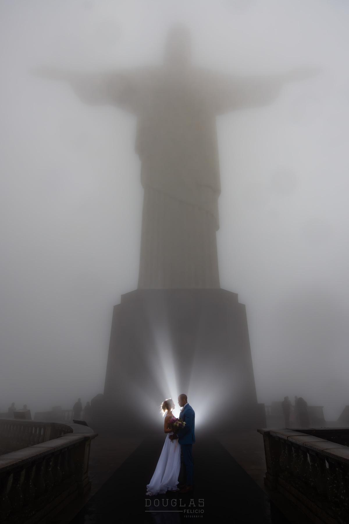 noivos cristo redentor destination wedding alok | casamento no cristo | fotografia de casamento no cristo | casamento rj | destination wedding rj