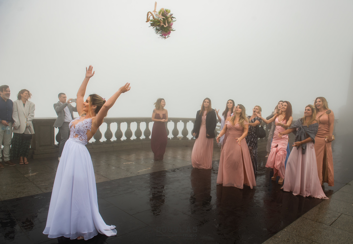 noivos cristo redentor destination wedding alok | casamento no cristo | fotografia de casamento no cristo | casamento rj | destination wedding rj