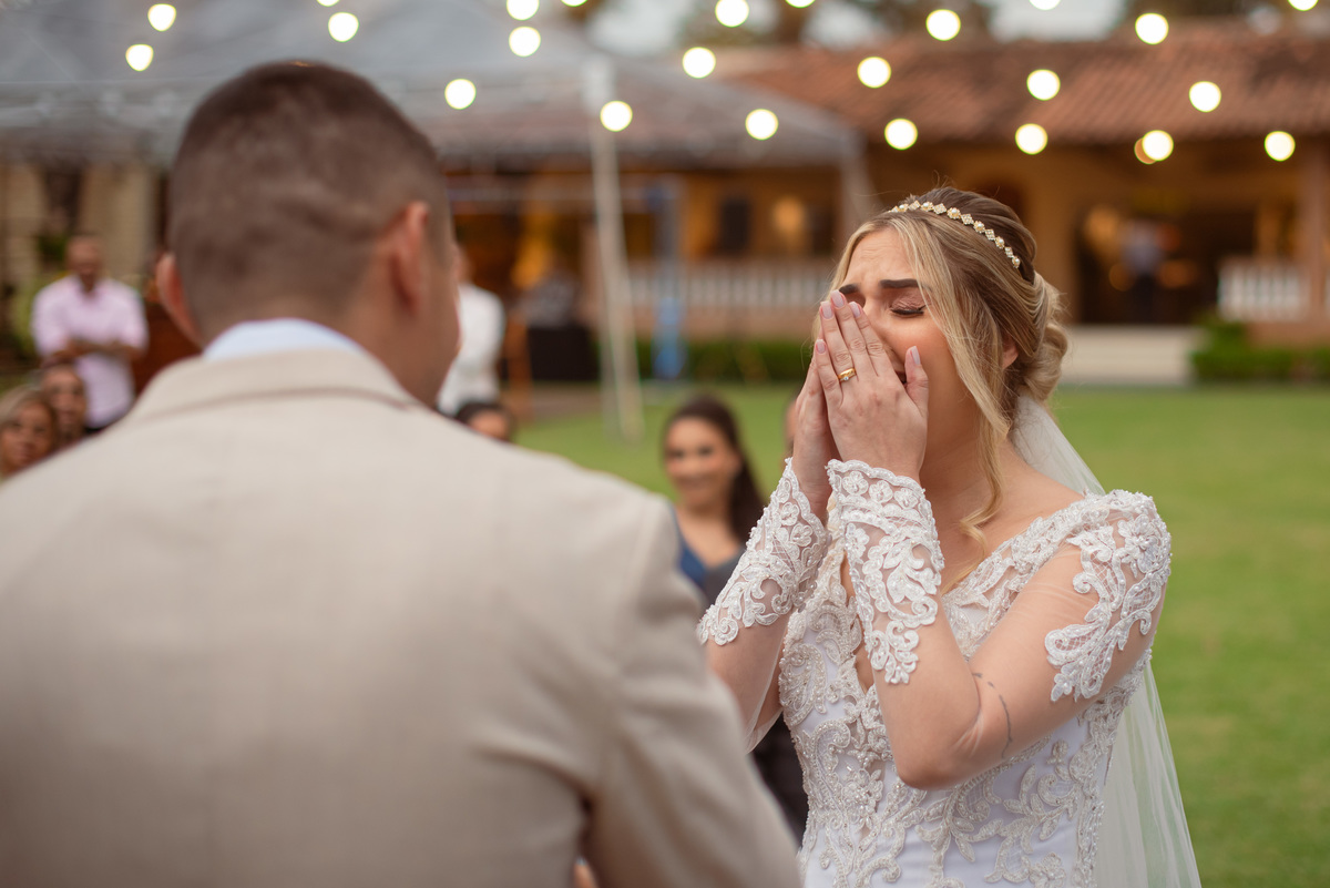 fotografia de casamento esponanear rj | Rio de Janeiro - RJ | Fotografo Douglas Felicio Especialista em casamentos | emoção da noiva | lugar pra casar rio de janeiro | villa antua 