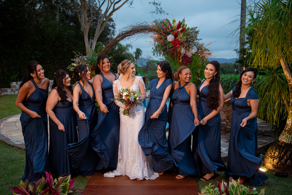 Fotografia de Casamento ao ar livre Bianca e Fernando | Rio de Janeiro - RJ | Fotografo Douglas Felicio Especialista em casamentos | madrinhas