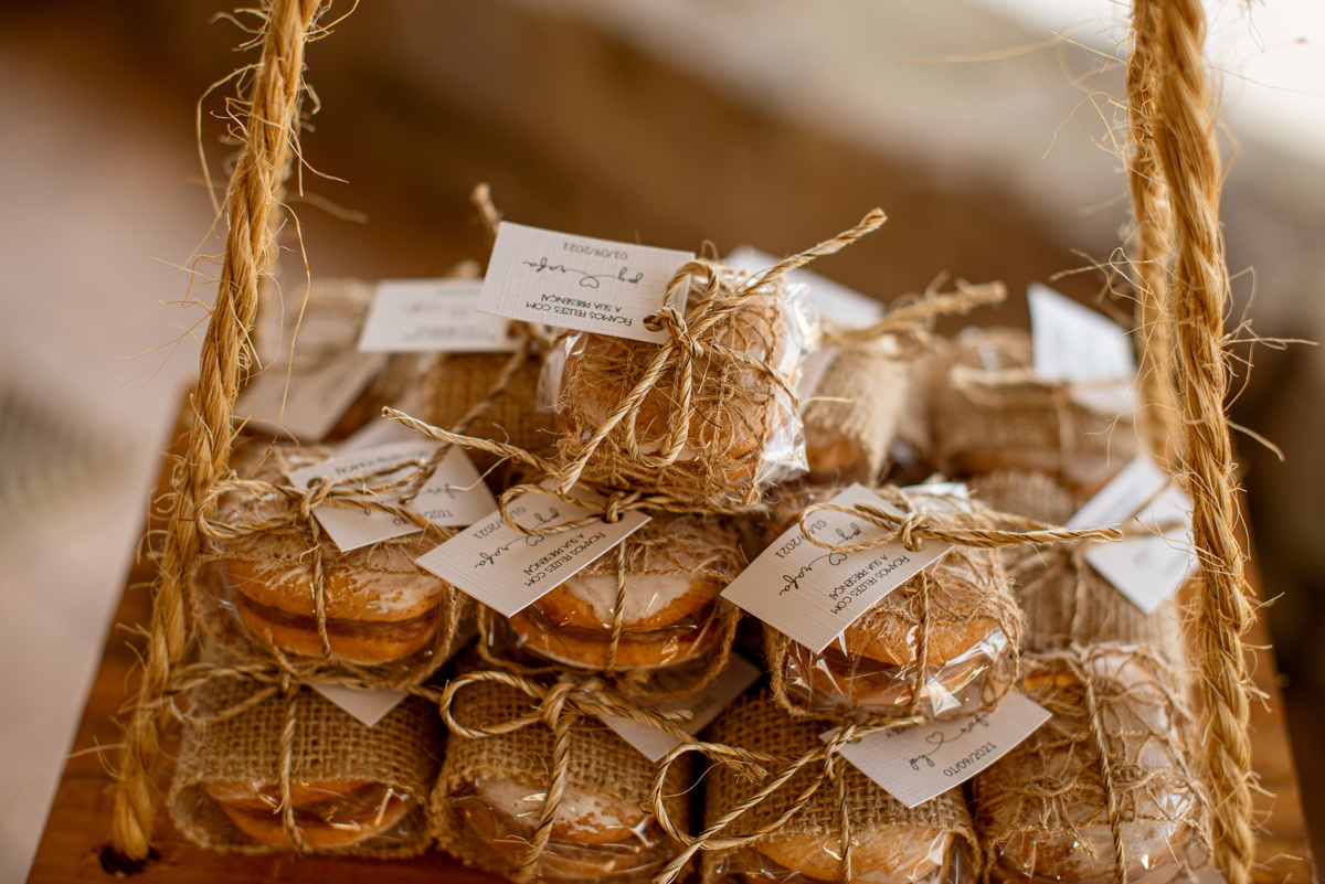 fotografia de casamento na praia | vestido da noiva | douglas felicio  especialista em casamentos | fotografo de casamento no rio de janeiro | maquiagem da noiva | vestido da noiva | casamento na praia | destination wedding |  bem casado