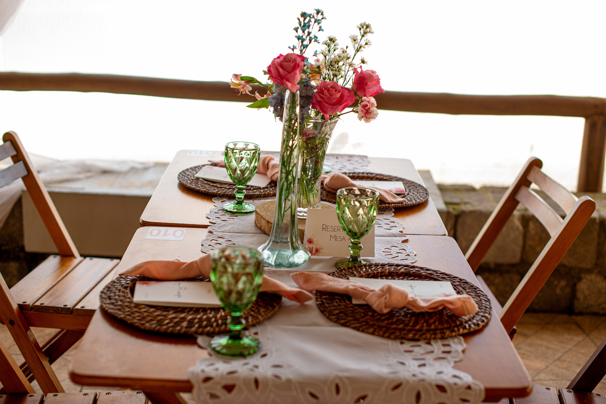 fotografia de casamento na praia | vestido da noiva | douglas felicio  especialista em casamentos | fotografo de casamento no rio de janeiro | maquiagem da noiva | vestido da noiva | casamento na praia | destination wedding |  soustplat