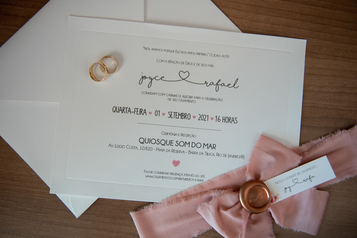 fotografia de casamento na praia | vestido da noiva | douglas felicio  especialista em casamentos | fotografo de casamento no rio de janeiro | maquiagem da noiva | vestido da noiva | casamento na praia | destination wedding |  convite de casamento