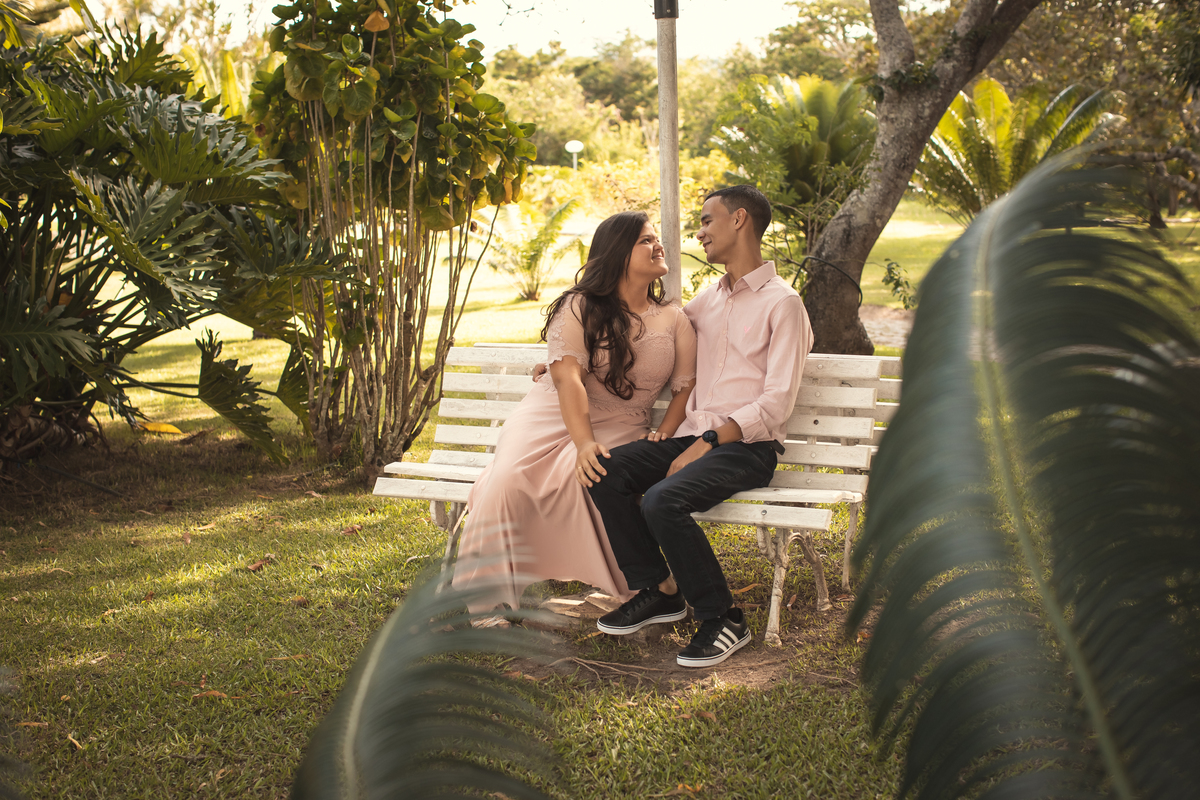 Procurando inspiração pra o seu casamento veja esse Ensaio Pré wedding no Lago dos sonhos em Caruaru, 