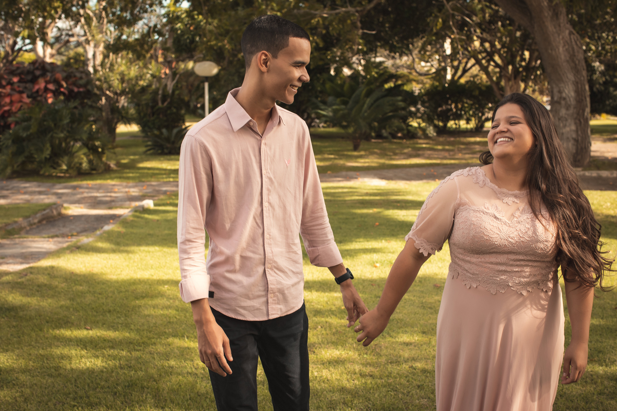 Procurando inspiração pra o seu casamento veja esse Ensaio Pré wedding no Lago dos sonhos em Caruaru, 