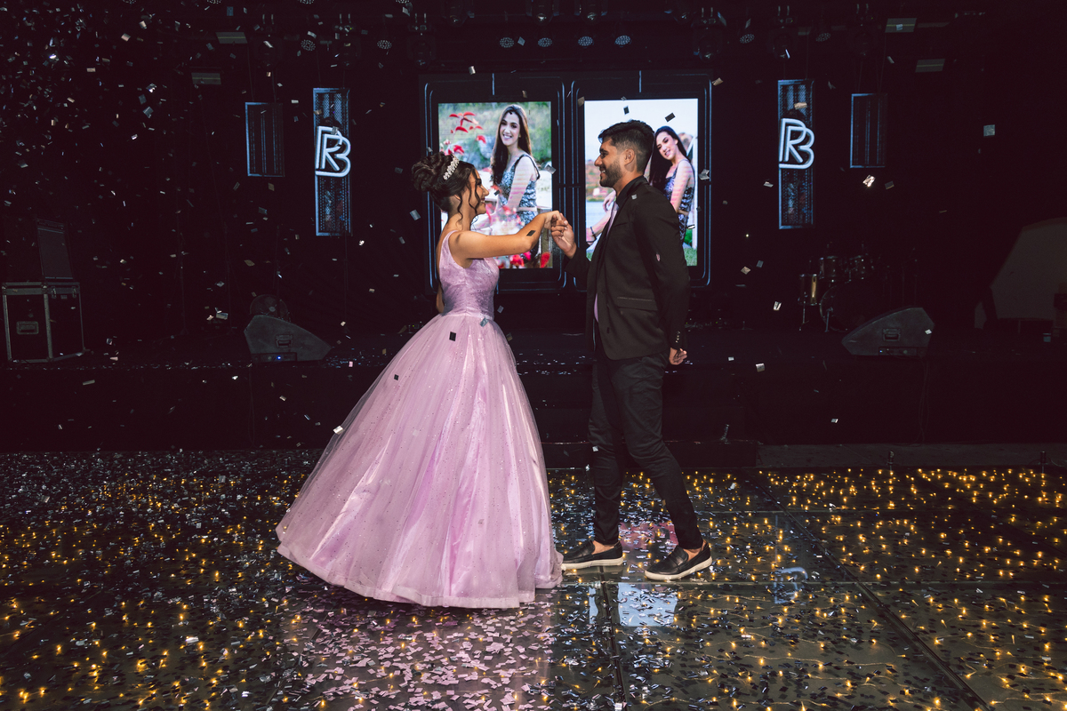 Festa de 15 anos em Santa Cruz
#festa15anos #meus15anos #debutante 