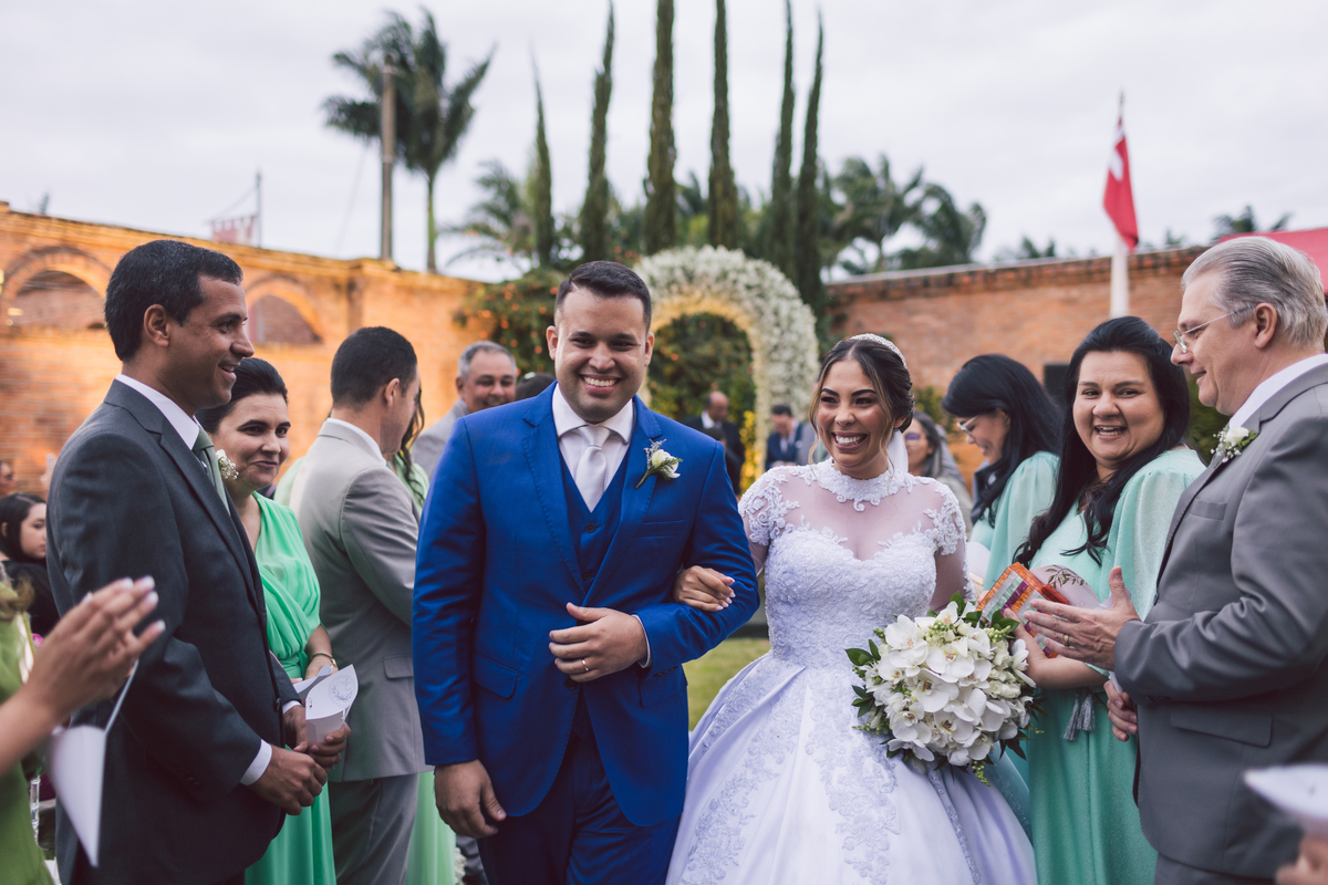 Casamento clássico no Castelo Pargentino em Sairé