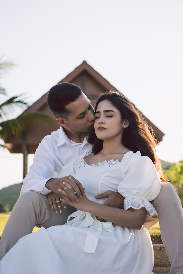 Pré-wedding sob a luz do sol. #PréWedding #Fotógrafo