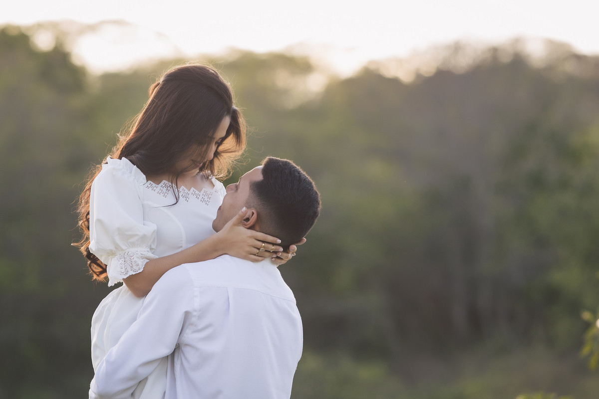 Pré-wedding sob a luz do sol. #PréWedding #Fotógrafo