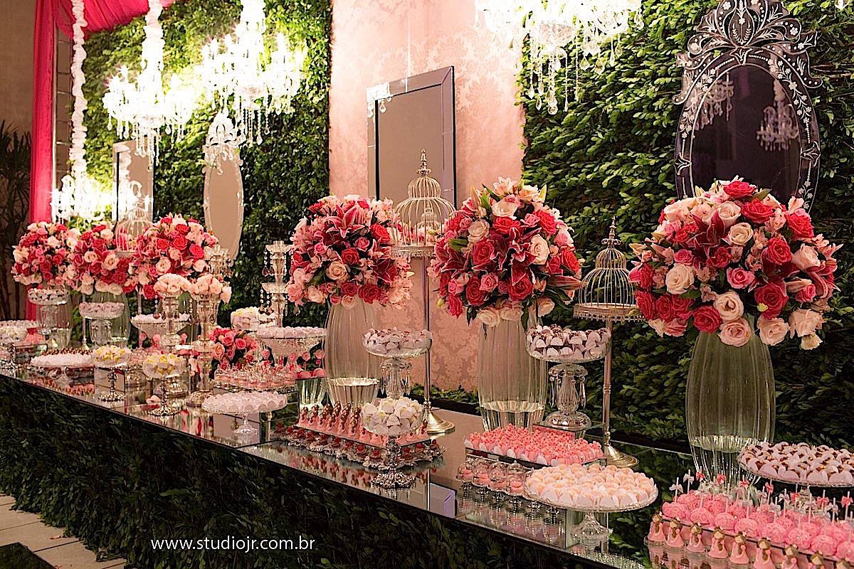 15 anos

Fotografo de 15 anos, fotos de casamento, 15 anos, debutante, fotos modernas, fotos descontraidas, aniversarios, valsa, dança maluca, dança , fotografo de casamento em caruaru,melhor fotografo de caruaru, toritama, santa cruz, bezerros, gravata, 