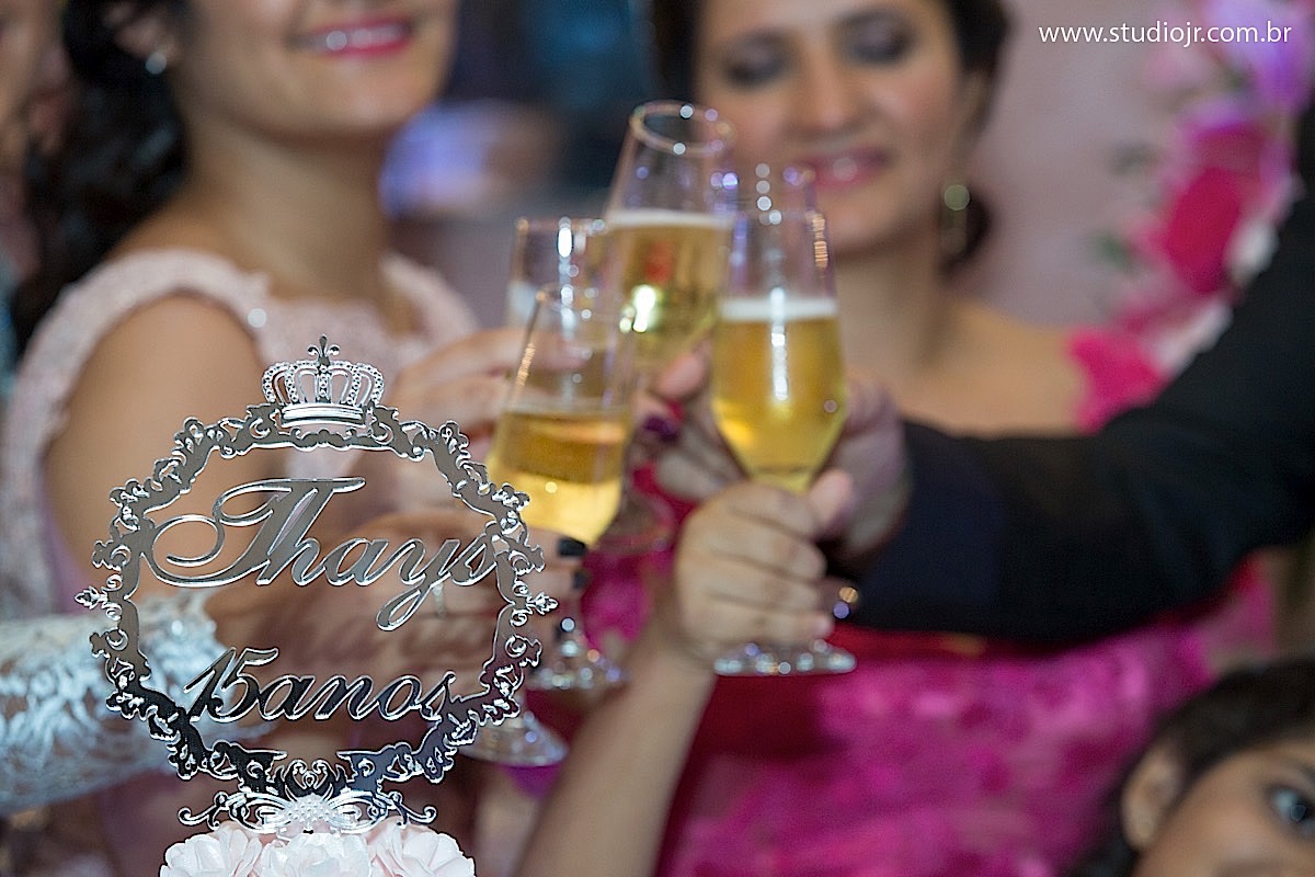 Fotografo de 15 anos, fotos de casamento, 15 anos, debutante, fotos modernas, fotos descontraidas, aniversarios, valsa, dança maluca, dança , fotografo de casamento em caruaru,melhor fotografo de caruaru, toritama, santa cruz, bezerros, gravata, santa cru