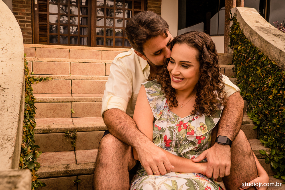ensaio casal pre casamento na panela do poço em Recife